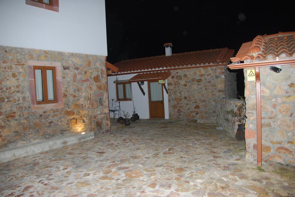 Hostal Casas No Terreiro Penacova Exterior foto
